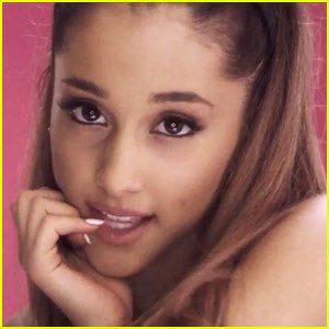 grandesgates's tweet image. 6x platinum single, it peaked at #2 on Hot 100 and sold 9M copies WW #2YearsOfProblem @ArianaGrande @IGGYAZALEA