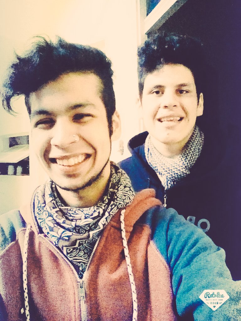 CapiiFer's tweet photo. Casual 😇 #Roquin https://t.co/psDzJkRCSJ