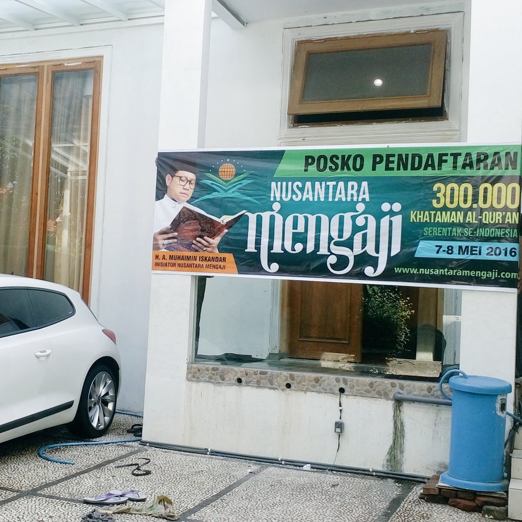 ponpes_alfadllu's tweet photo. Ikuti #NusantaraMengaji 
sms/WA 081212535126 /Klik https://t.co/BB8Fus2TEq 
Utk area kendal datang ke posko Alfadlu https://t.co/gReIOHmHtY