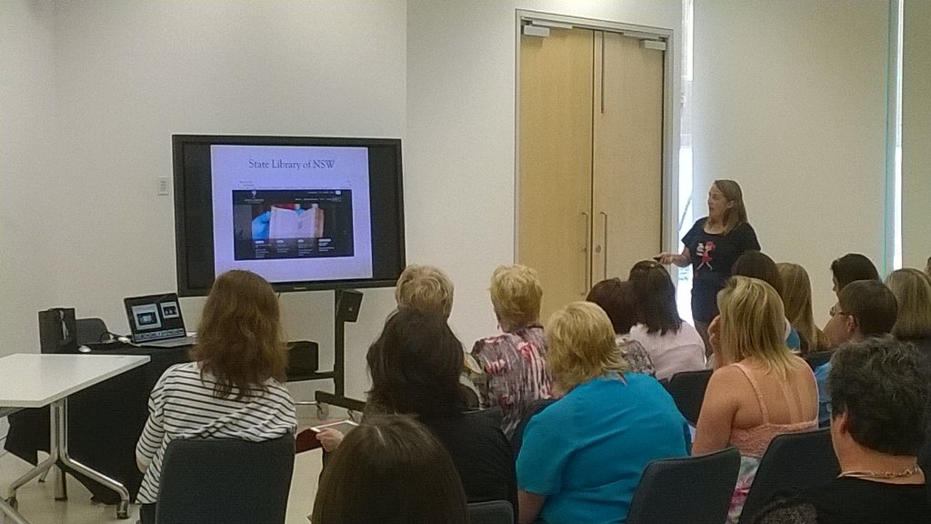 JoachimCohen123's tweet image. @Bibliothecaire3 showing the power of tech, space design &amp;amp; flexibility in engaging stud in search #teachlearn16