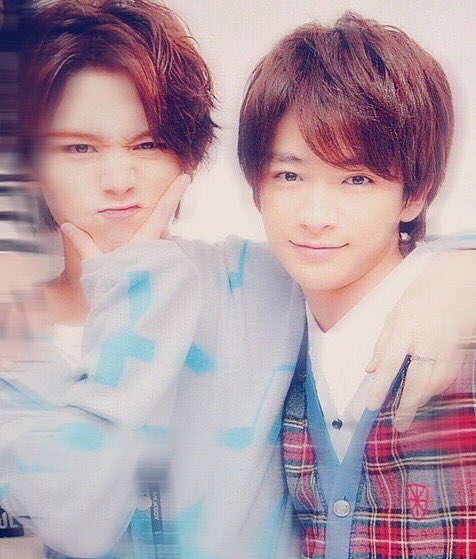 R__yOO5's tweet photo. 昨日で7ヶ月 。
記念日に会えなくて御免 、 でもずっと頭の中は侑李で一杯だったんだ 。この1ヶ月 、 前より会う時間がぐっと減っても変わらず俺の隣に居てくれてありがとう 。
愛してるよ
@QYCCRIO1 https://t.co/wXnAiZoteP