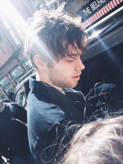 noodleheadcal's tweet photo. an actual angel https://t.co/nHqGjVMo7J