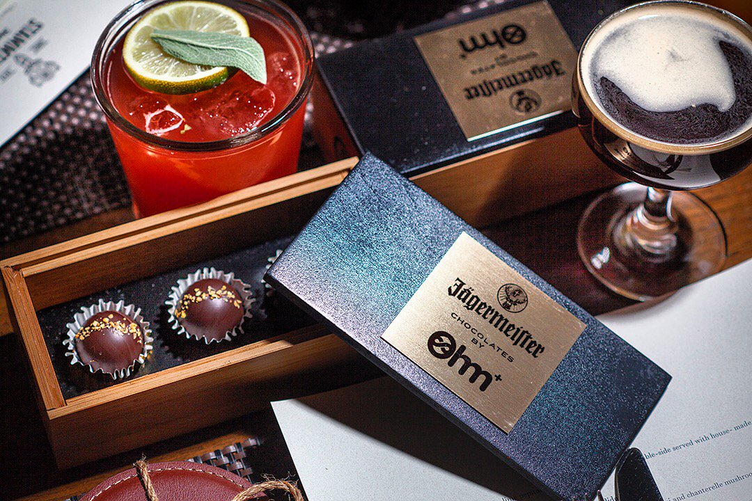 OhmSweets's tweet photo. .@jagermeisterusa hosted a private dinner that featured our custom Jäger infused Ohm Bohmbs! https://t.co/8XSo0KTIAv