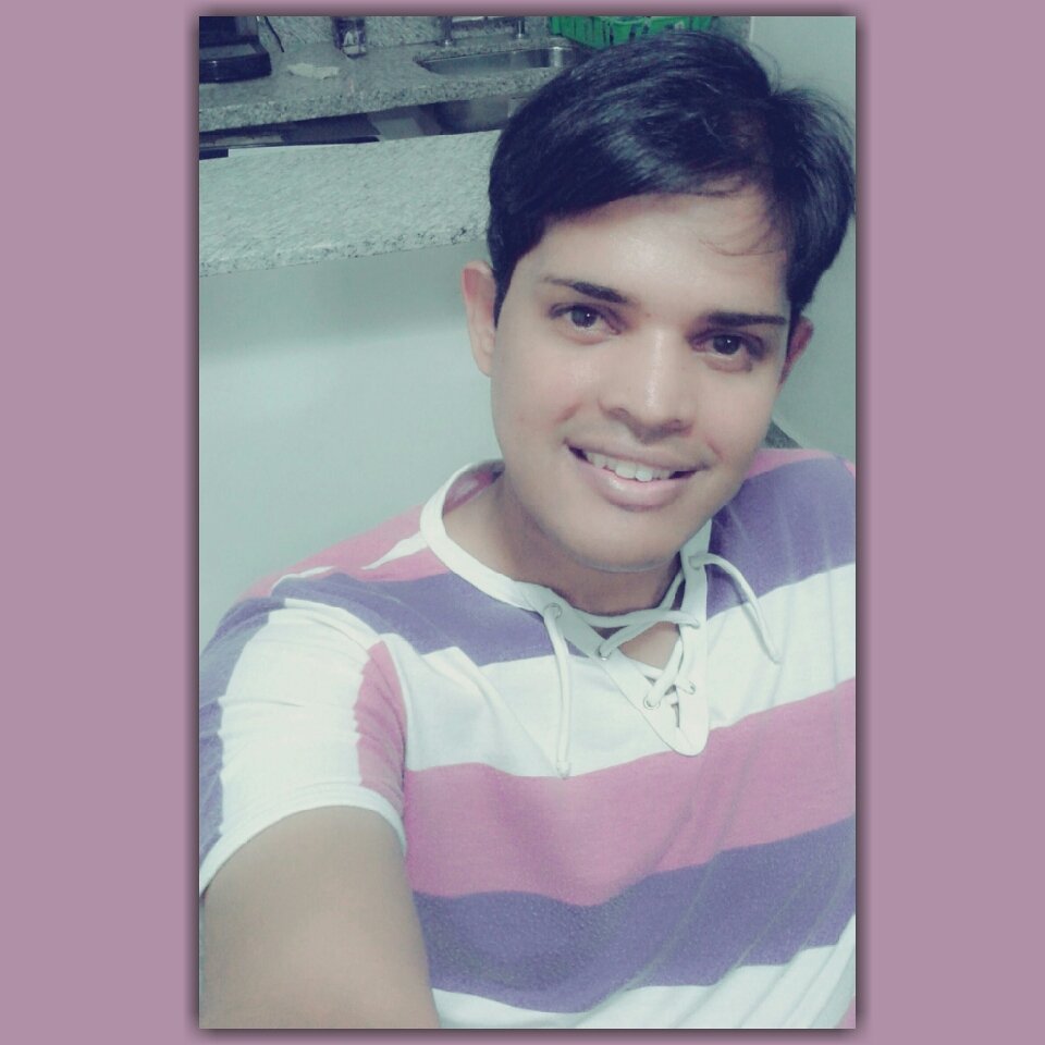 cantorleandro2o's tweet image. Feliz!