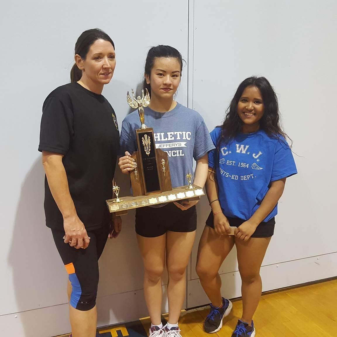 CWJAthCouncil's tweet photo. Congrats to our winners!!!
3rd: Trina
2nd: Officer Kelly
1st: Jessica Lam https://t.co/XXMy5arA6h