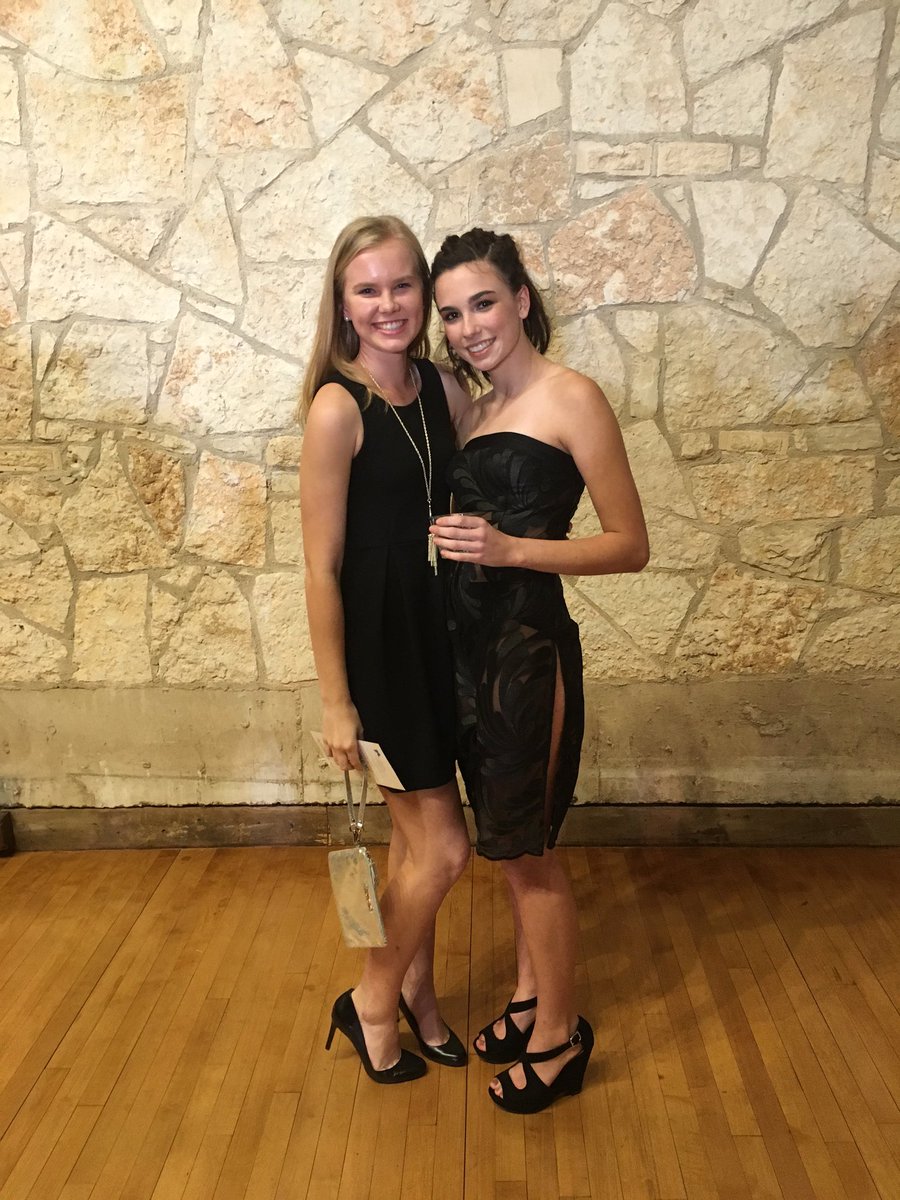 kiersten246's tweet image. such a cool experience!! thank you #topaustinmodel 💗💗