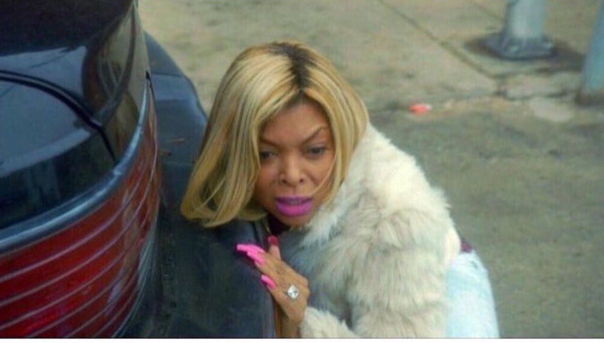 Nicki Minaj when Meek Mill catch her listening to #VIEWS