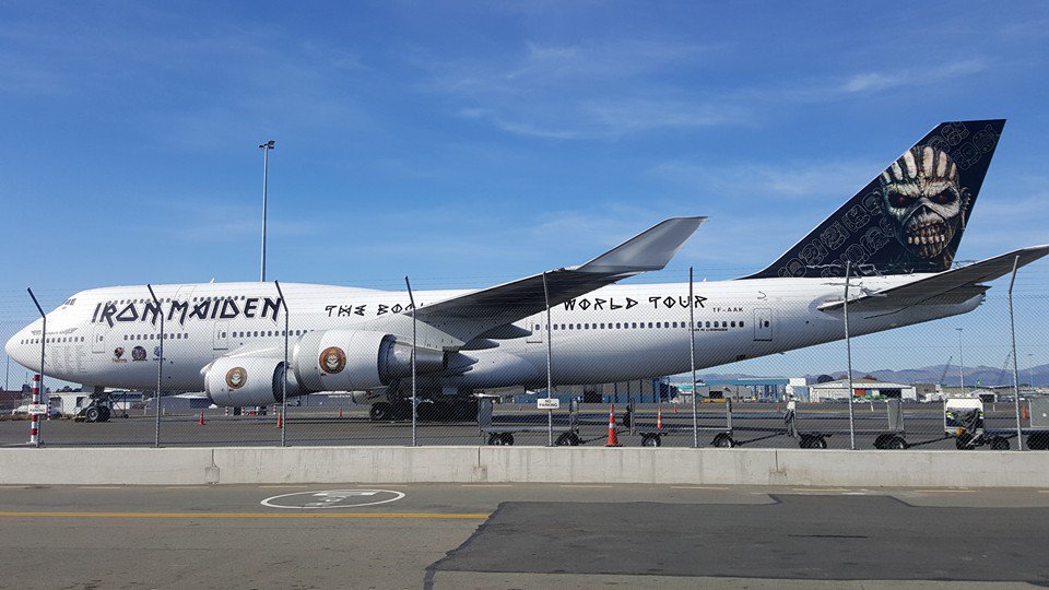 EdForceOneLog's tweet photo. Here I  am in Christchurch. Getting closer to #ACDC territory #EdForceOne https://t.co/ib2qrPur3P https://t.co/c8Nok30l3l