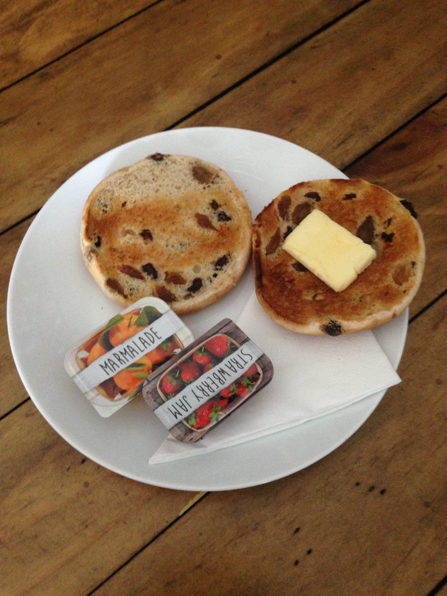 Feeling chilly..why not pop in for hot coffee or tea with a freshly toasted teacake!!