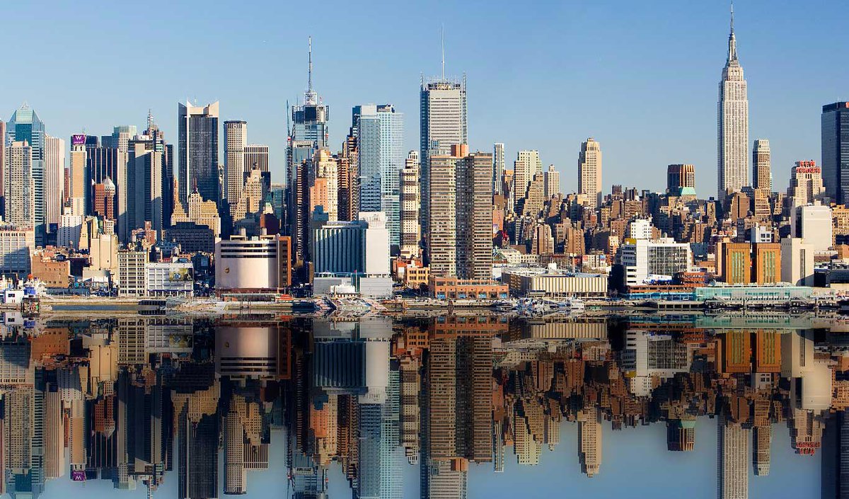 holidaysdream1's tweet photo. Want to visit New York?! Check this guide: https://t.co/8YGiwqbeQM https://t.co/7KA9o74JbW