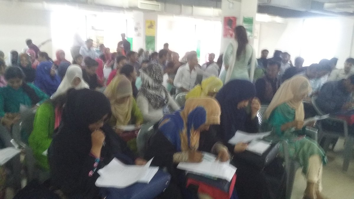 ewpaisha's tweet photo. @usconsulatekhi @yaiep @iEARNPAK Ew Stds at Aman Foundation.Workshop on Enterpreneurship.busy in self realization https://t.co/ZGr4XDMNNo