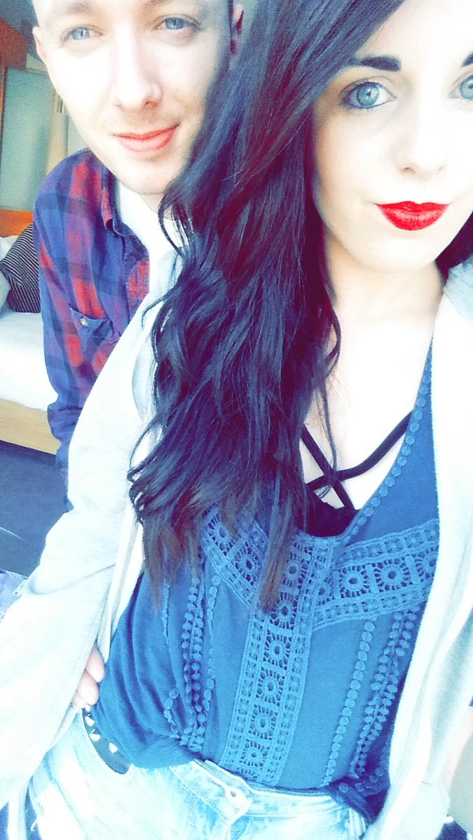 Siobhan-Lou tweet media