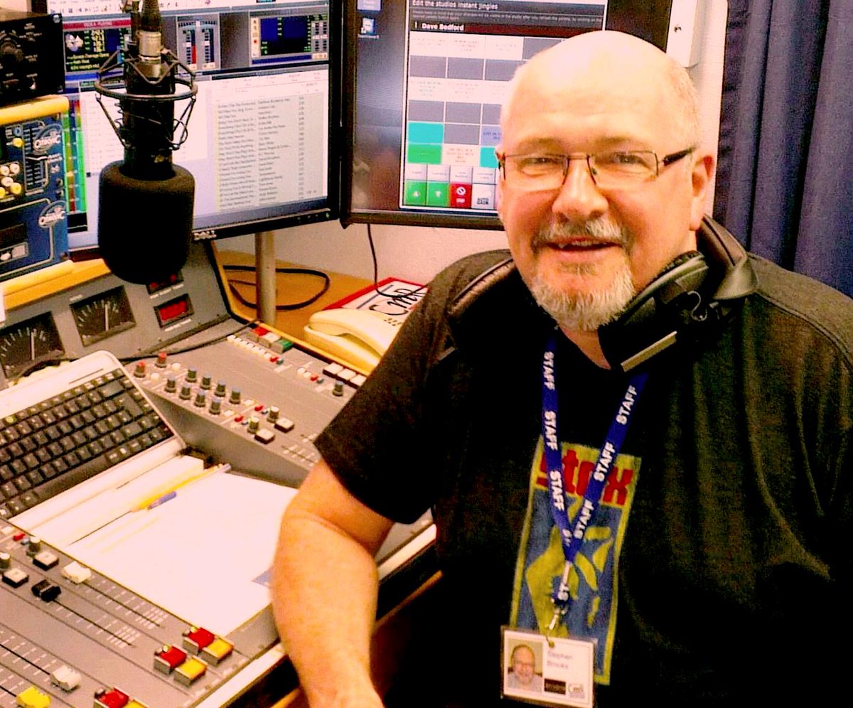 CastleMeadRadio's tweet photo. @StephenMBrooks1 playing a triple from the late Billy Paul on his soul &amp; motown show. Join him at 7.30pm tonight. https://t.co/4ov6LdRKO2