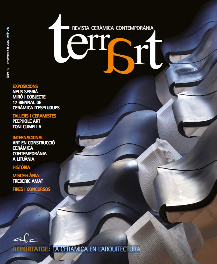 iQuiosc's tweet photo. Nova edició de la #revista #Terrart, #ceràmica contemporània. (@ACeramistesCat) Troba-la https://t.co/CN2xYKQbVw https://t.co/00XwPSnMsX