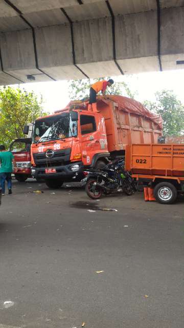 tamborabersih1 tweet picture