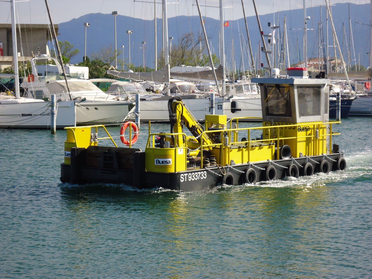 OrangePit_NL's tweet photo. Seatrials in South of France. Our StrongMultiworker 9.5 performs well! https://t.co/TCyuQfyrVF