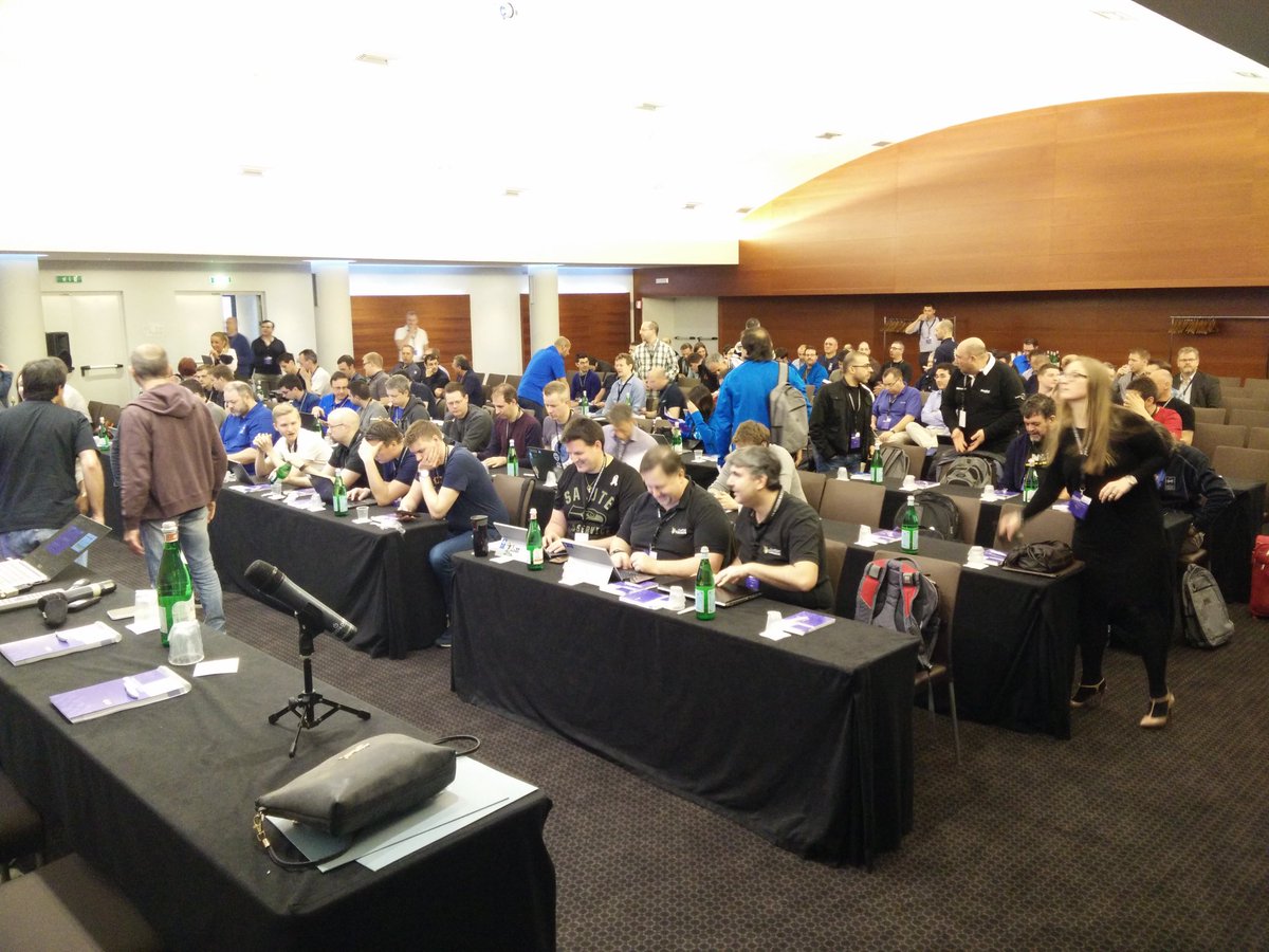 raffaeler's tweet image. #COD16 is about to start