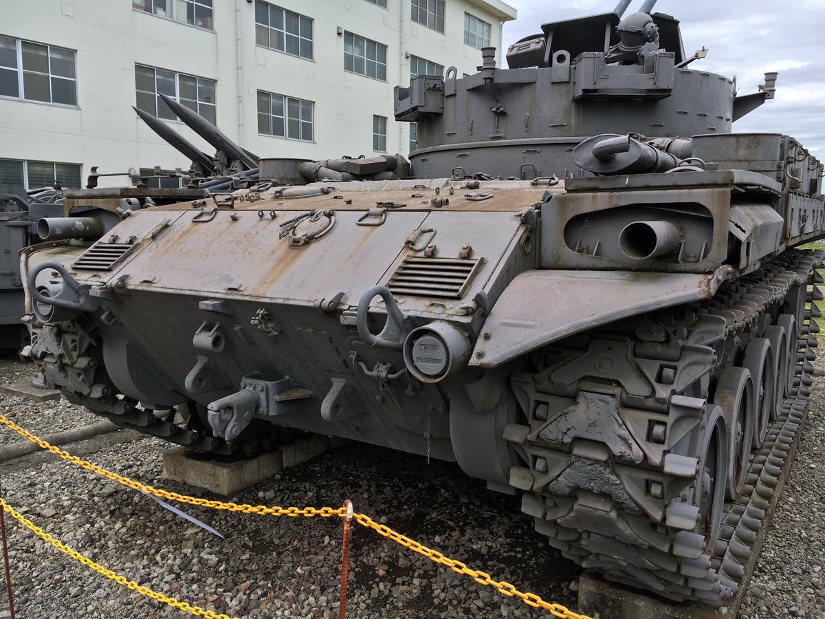 World Of Tanks 日本公式 Twitterissa 下志津駐屯地には過去に自衛隊が使用していたm42ダスターも展示されていました こちらは車台にm41ウォーカーブルドッグのものを流用しているので 足回りに見覚えがある方もいらっしゃるかも