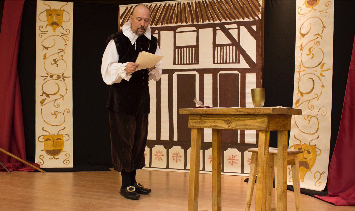 delcanalTeatro's tweet photo. Ha comenzado a caminar, «Cervantes en el estribo...» en @BiblioPalencia y León. Gracias por la acogida. https://t.co/VVufs0szwz