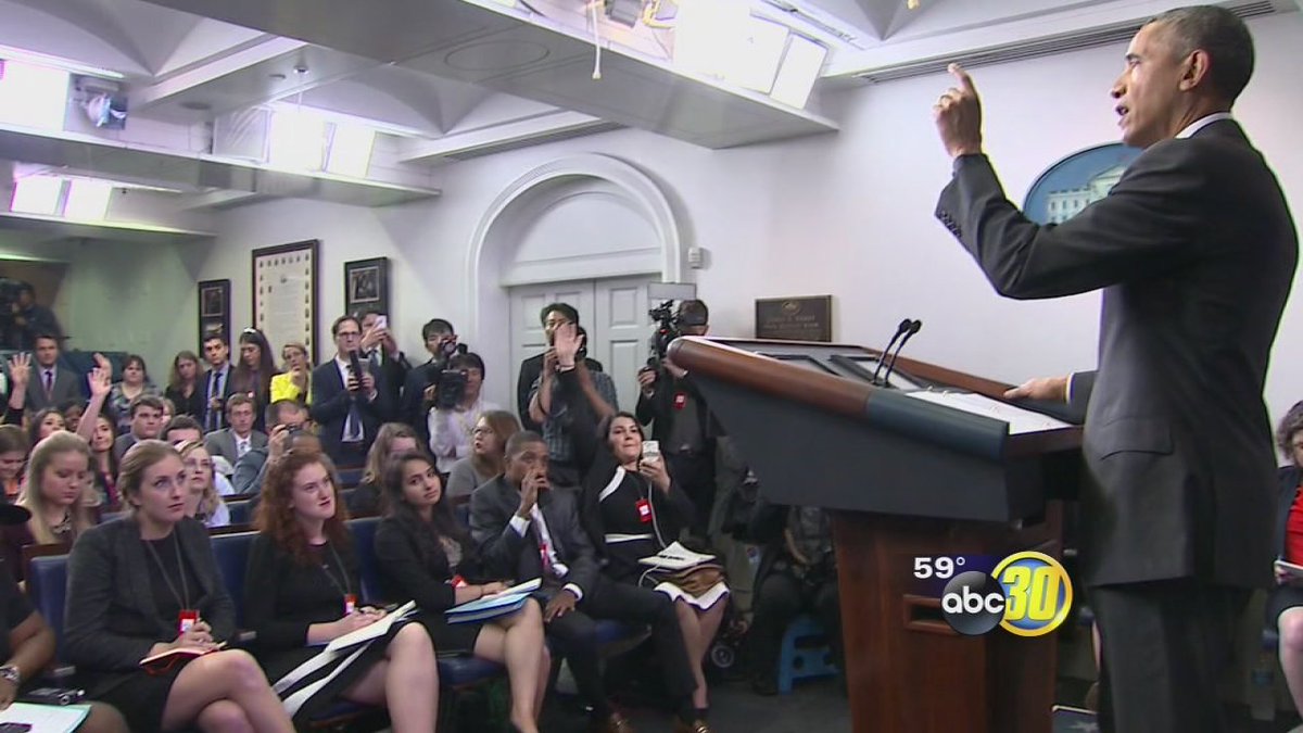 ABC30's tweet photo. Fresno City student among college journalists who got a surprise in the nationals capital: https://t.co/4x82uqJek0 https://t.co/oJ4PSUANJO
