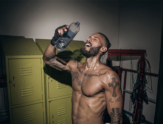 MensHealthUK's tweet photo. Are you fit enough to pass these tests? https://t.co/C8vX5RDC1H https://t.co/0WbT1GCBg1