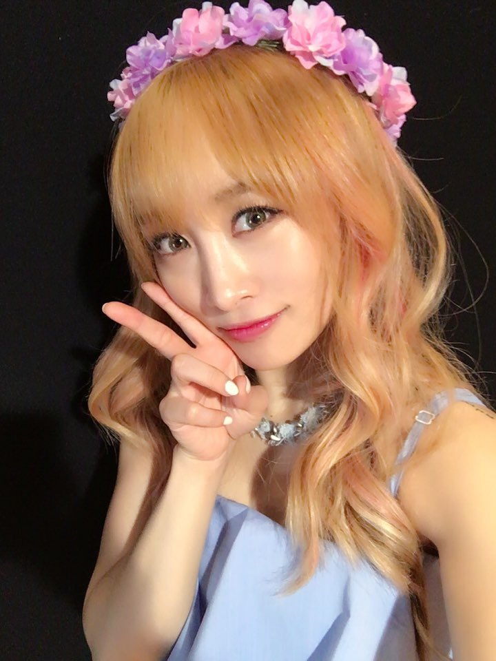 1部終了しました！皆さんどうでしたか^^？このあとの2部もお楽しみに！またすぐ会いましょう♡ #nicole #ニコル #bliss #nicole_bliss