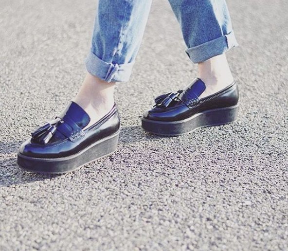 FVintage's tweet photo. Deze snoezige loafers staan nu online! Pareltjes voor aan je voeten! Zijn ze jouw maat??? https://t.co/Gx30IbYADR https://t.co/hVsGs4k4qX