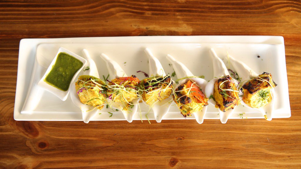TheFoodistani's tweet photo. #PaneerHilltop at the #WareHouseKitchen is cottage cheese straight out of the tandoor. Costing Rs.324/- https://t.co/3Tfa1I4qWg