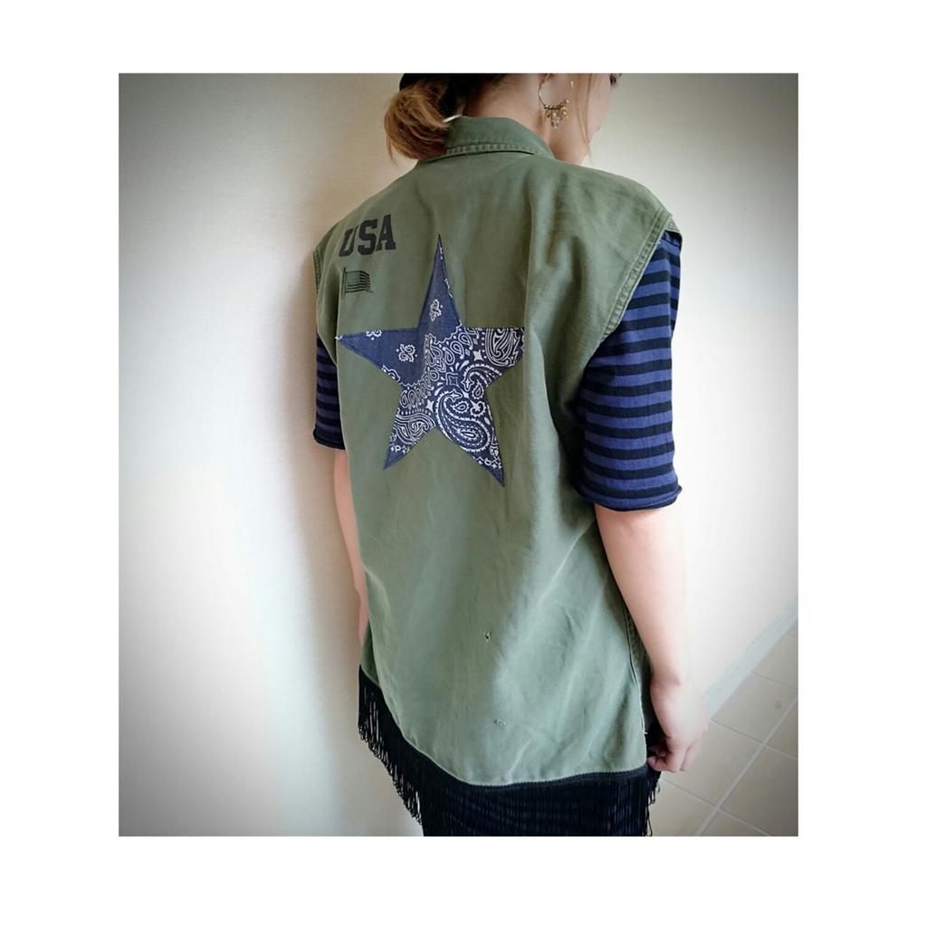 LOVE_TRIP's tweet photo. 本当に着回しに便利な「frederick」のノースリーブジャケット。
ニュースタイルを見つけ出しませんか？

#lovetrip #lovetripjapan #fukuoka #fashion #frederick #jacket https://t.co/CgoTqrlzJs