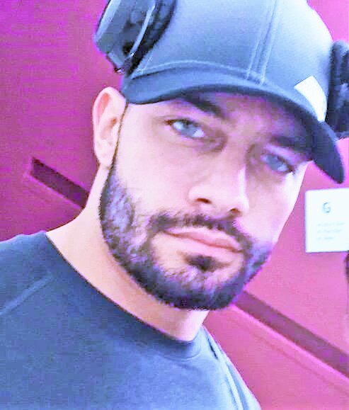 LeeshaNDessy's tweet photo. #Roman #giveOurLdrChampHero #YourFullSpprt #postpicsCheers #SunPayback 
@WWERomanReigns @romanreigns568 @shady926 https://t.co/R4a3vQzxLd