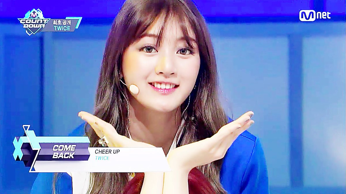 트꽃팥 Caps Nayeon Jihyo Cheer Up Stage At Mcountdown Cheer Up Baby Twice Cheerup
