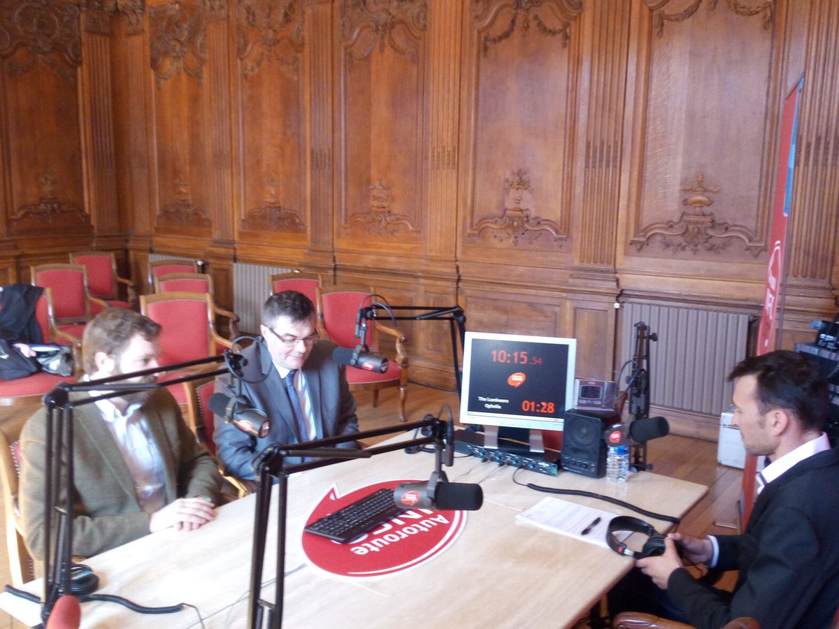 Grand AutunoisMorvan (@ccgam71) on Twitter photo #AutorouteInfoàAutun on va parler économie ce matin avec <a href="/RRebeyrotte/">Rémy Rebeyrotte</a> et l'entreprise #Neyrat #AutorouteInfoàAutun on va parler économie ce matin avec <a href="/RRebeyrotte/">Rémy Rebeyrotte</a> et l'entreprise #Neyrat