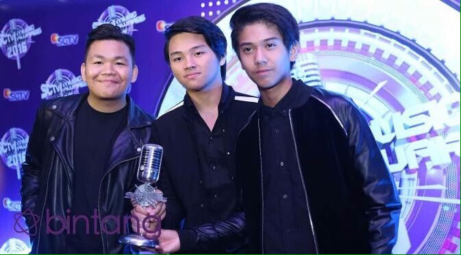 Congratulations boys!😍 proud of you guys💛💛 <a href="/TeukuRyz/">Teuku Ryzki</a> <a href="/AlvaroMaldini1/">AlvaroMaldini</a> <a href="/iqbaale/">iqbaal ramadhan</a> <a href="/CJRisCJR/">CJR</a>