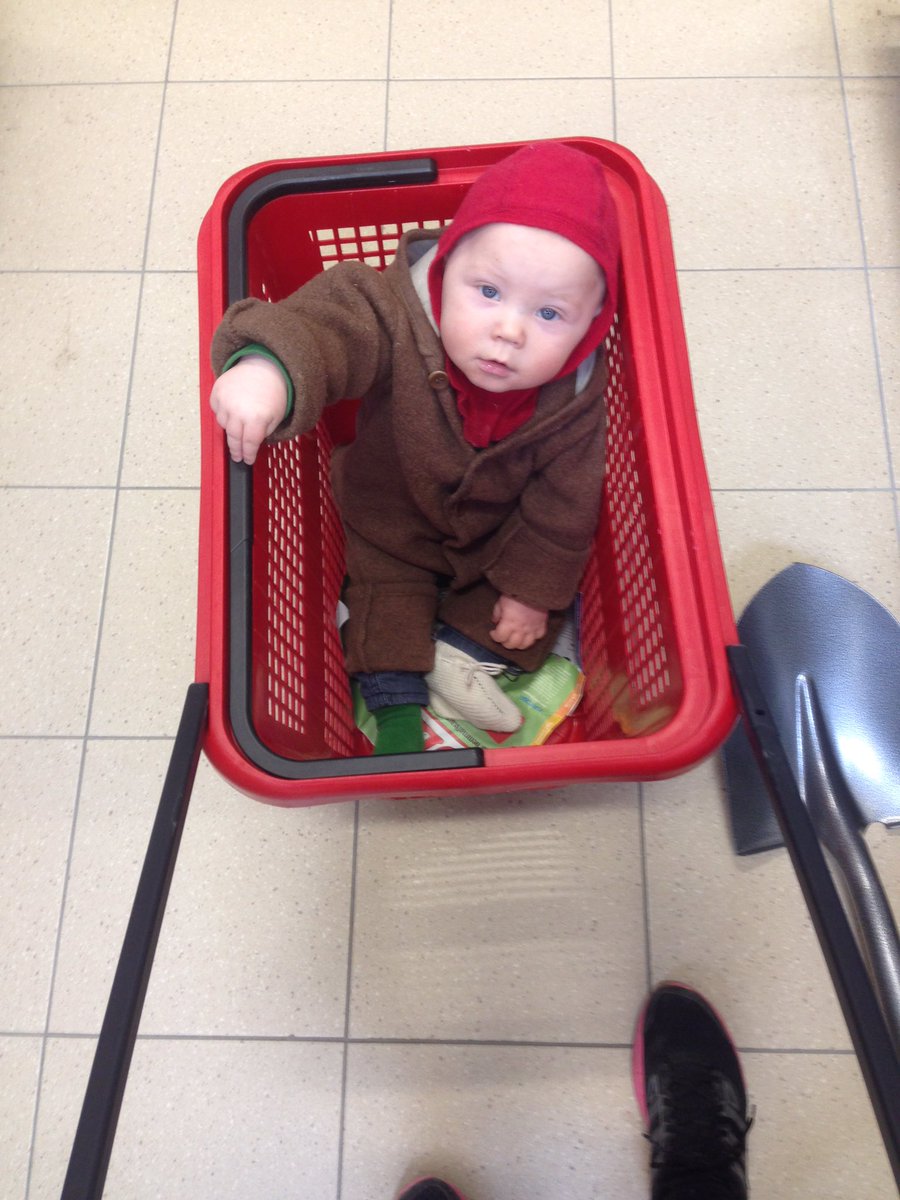 juliaacollin's tweet photo. På tisdag får jag kramas o busas med dig igen ❤️❤️❤️❤️❤️❤️ https://t.co/YnH7DEcuLx