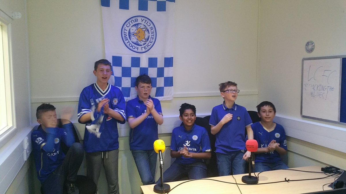 mailowl's tweet photo. @ManorHighSchool in our radio studio #backingtheblues https://t.co/yPPYo5G2vE