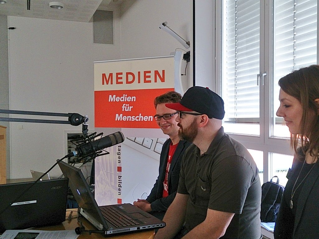 CodosTweet's tweet image. Der #Webstream  von der @LfMNRW #Bürgermedienfachtagung läuft hier: 
wel.ly/ksi