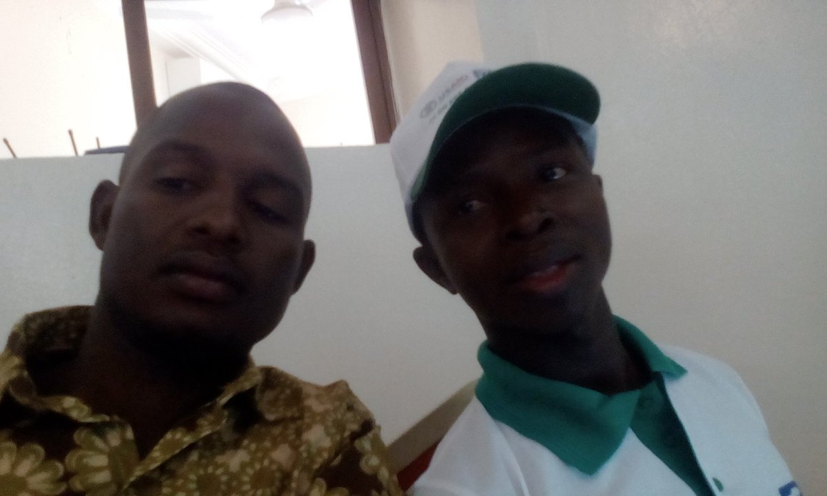 ToudaKaka's tweet photo. @IRIGenDem #Uniting Youth #PDevll @SFCG_NIGER au forum Kaka(Niger) et Somé Ézéchiel(Burkina) tous 2 membres GenDem https://t.co/vWMxGZLfj4