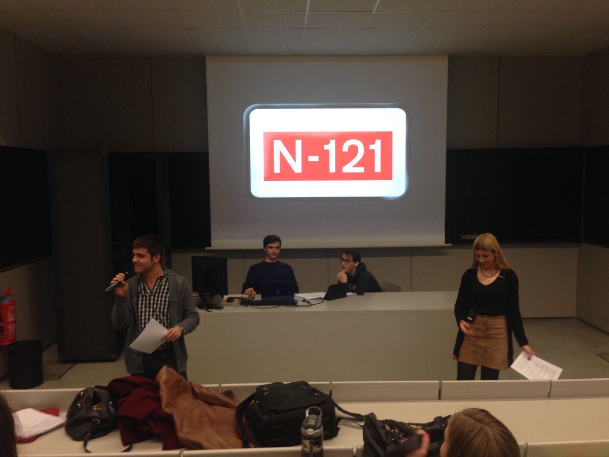ncuadretv's tweet photo. Ayer ensayando la presentación del proyecto. Hoy a las 12:00 en el A6 de @fcomunav "N-121" verá la luz. https://t.co/xr0uhZW2qT