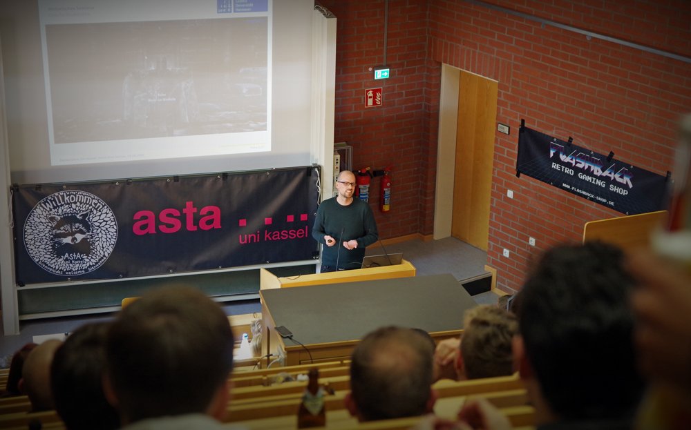 MichaelSvG tweet media