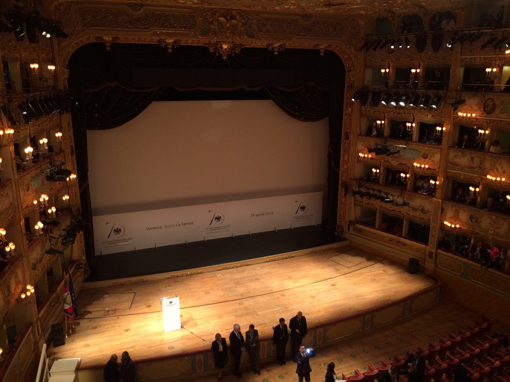 vale_cremona's tweet photo. #confcommercio @confcommtreviso @confcommveneto @terziariodonna 70 anniversario noi ci siamo! https://t.co/Ol9d6d5KTl