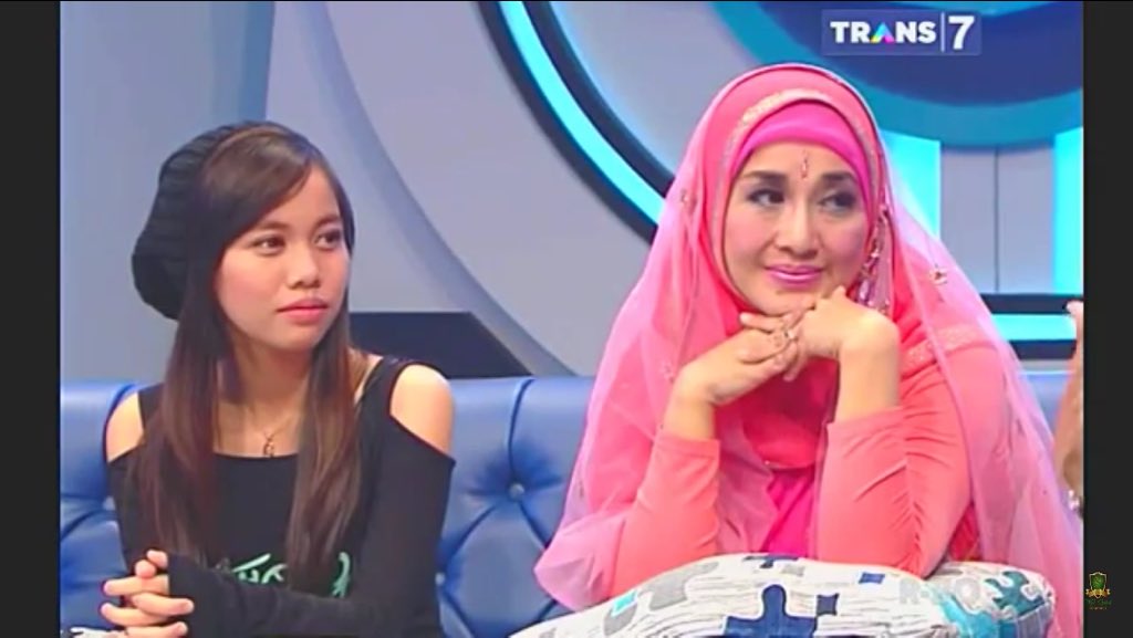 Frisllyherlind's tweet photo. #TanpaKata #Trans7 #throwback #biancaLiza #frislly https://t.co/YaoclkSuHK