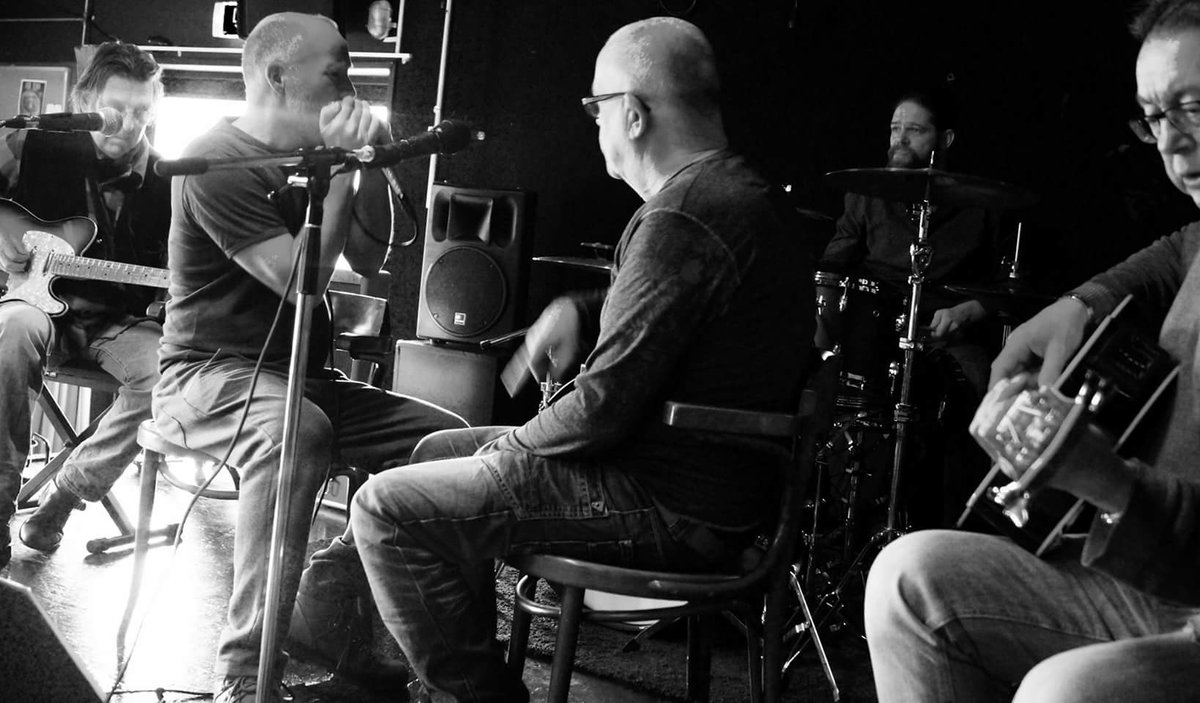 Zaterdagavond live #Blues in <a href="/tHaventje/">Het Haventje van Urk</a> met Mouldy-T aanvang 20:30 entree vrij