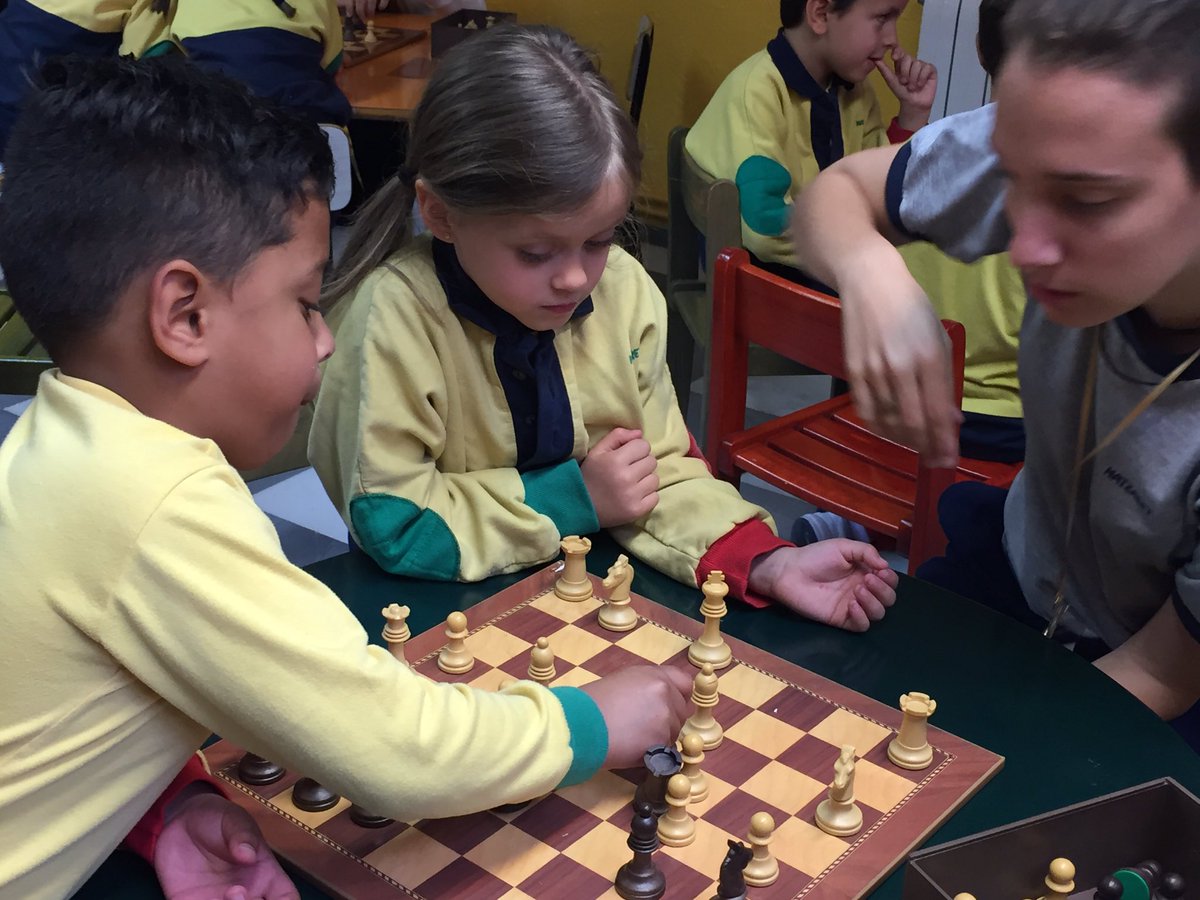 natzaretesplu's tweet image. Pensem les nostres jugades a lo &quot;Kasparov&quot;! #chessinaction