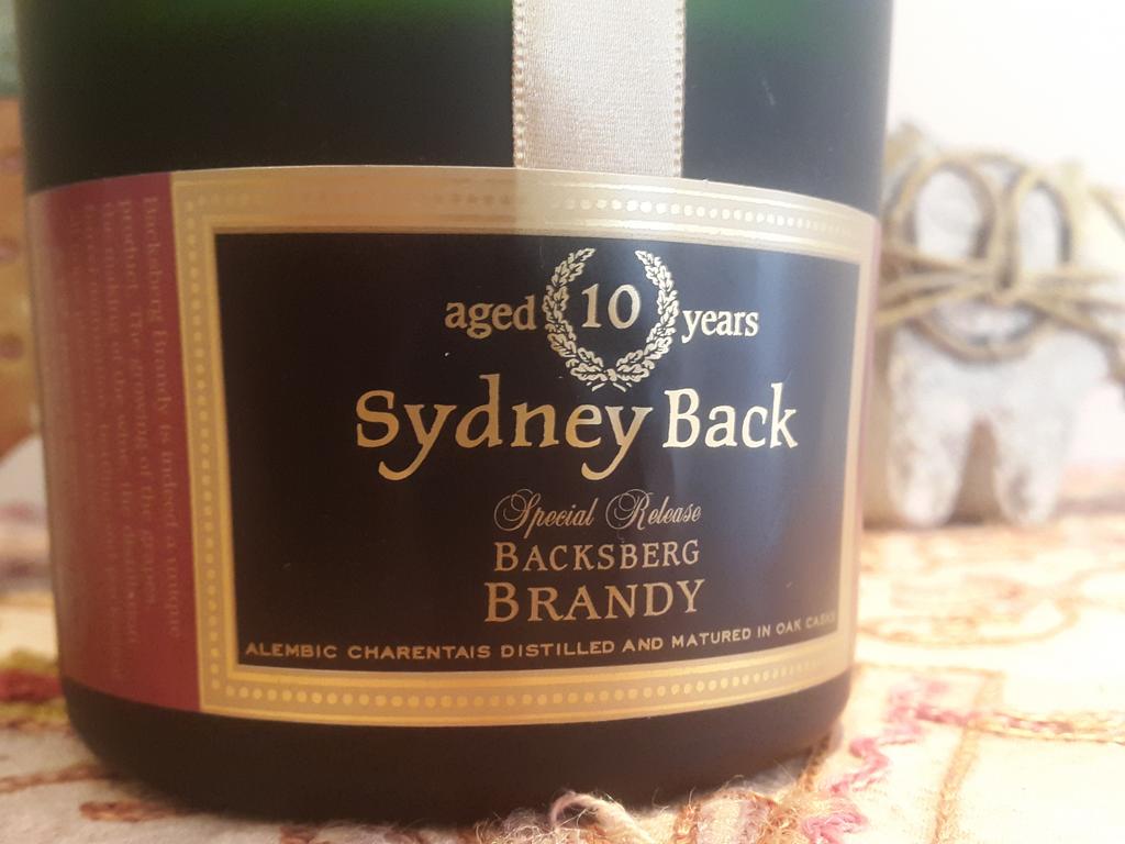 Danie_Pretorius's tweet photo. Something from @Backsberg to get things going. https://t.co/cyJNwKgZfL