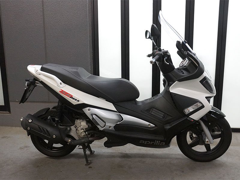 スクーターショップ コネクティングロッド 中古車 アプリリア Sr Max 300 車両価格370 000円 300cc 2 3km 車検無し 街乗りからツーリングまで幅広くこなせます T Co V6lf2ggsst Aprilia スクーターショップ コネクティングロッド 中古車 アプリリア Sr Max 300 車両価格370 000円 300cc 2 3km 車検無し 街乗りからツーリングまで幅広くこなせます T Co V6lf2ggsst Aprilia