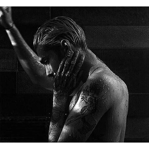 BillyFandom's tweet image. Don't miss the premiere of the music video + short film to LOVE DON'T BREAK ME by BILLY in 30 minutes!