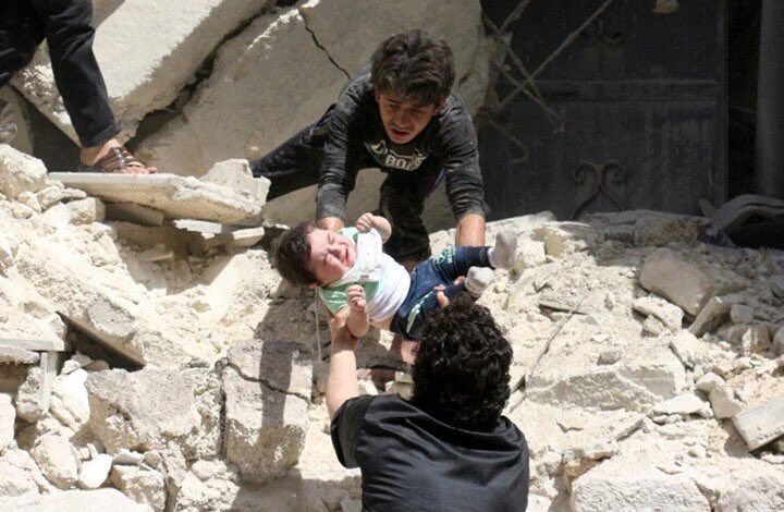 LoveLiberty's tweet photo. "عسى الله أن يكفّ بأس الذين كفروا، والله أشدّ بأساً، وأشدّ تنكيلا".
#حلب_تحترق https://t.co/3NM6hnmNNU