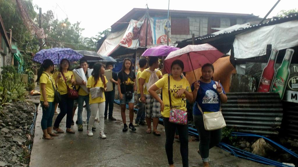 teng_purple08's tweet photo. Kahit umuulan di papipigil, kahit maligaw pa, todo kampanya, God bless #Tesdaman49 Volunteers @JVillanueva2016 https://t.co/xK4dePjRSS
