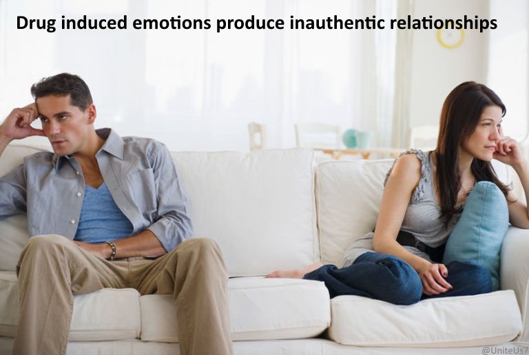 AprilMorford's tweet photo. Drug induced emotions produce inauthentic relationships. #sicknotweak #imnotashamed https://t.co/vh1nXpi96L https://t.co/oMsuhhOTeg