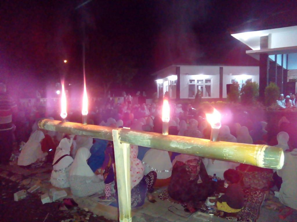 KecCibatu's tweet photo. Peringatan Isra Mi'raj Tk Kec, di pendopo Kec Cibatu @DediMulyadi71 @HumasPWK https://t.co/ulewRFg1J8